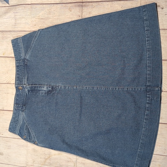 Woolrich women's vintage denim skirt size 8 - Picture 1 of 13